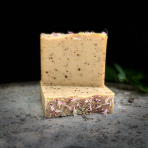 wholesale custom exfoliating floral soap. handmade wholesale, private label and custom soap by old factory